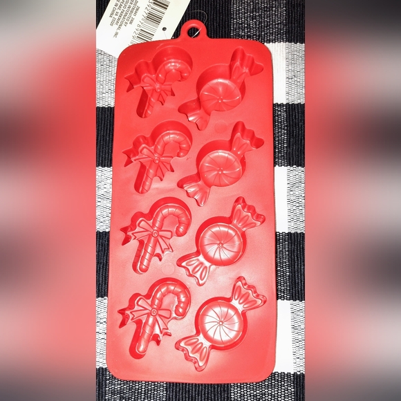 New Bundle of Christmas design Silicone Molds. - Picture 7 of 7